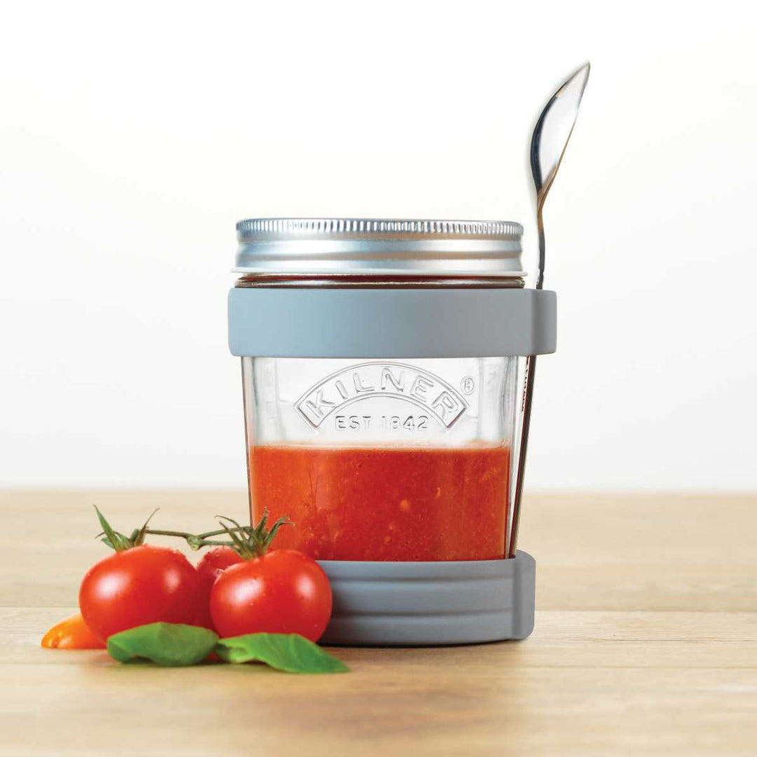 Kilner soup jar with tomato soup and spoon - Ruby's Home Store