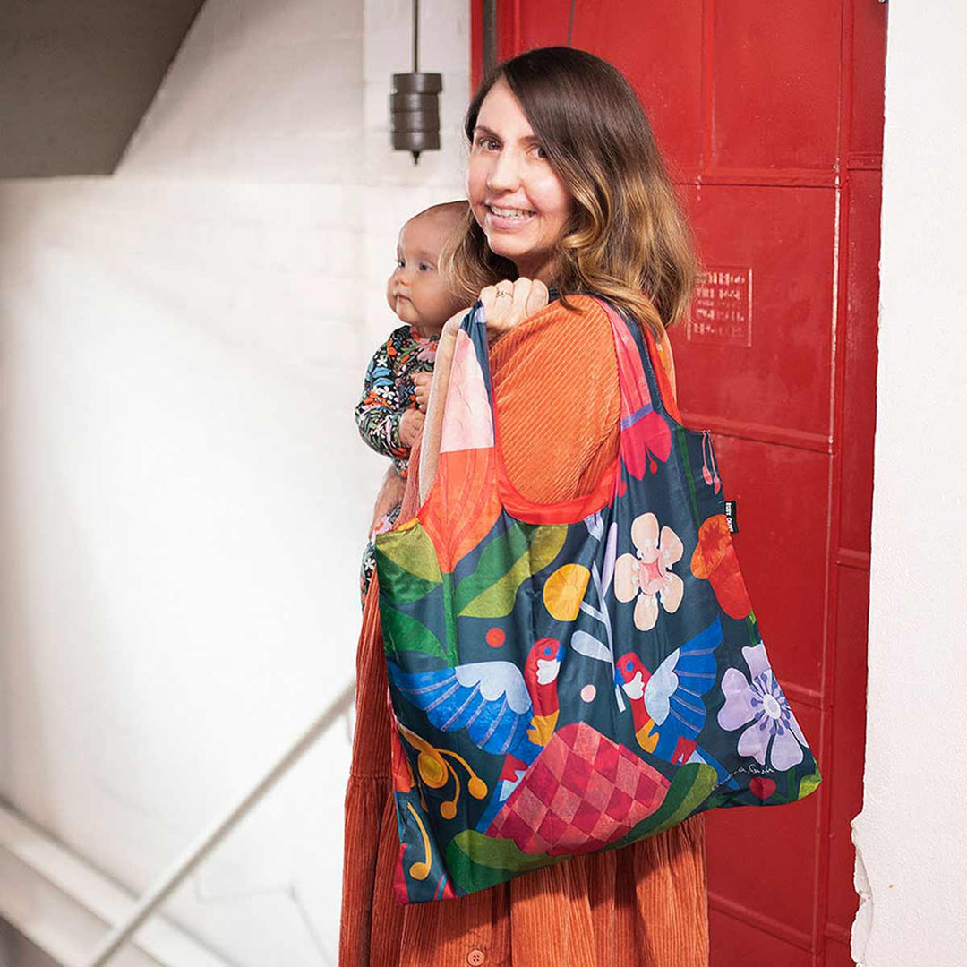 Andrea Smith In The Garden Shopping Bag - Ruby Olive