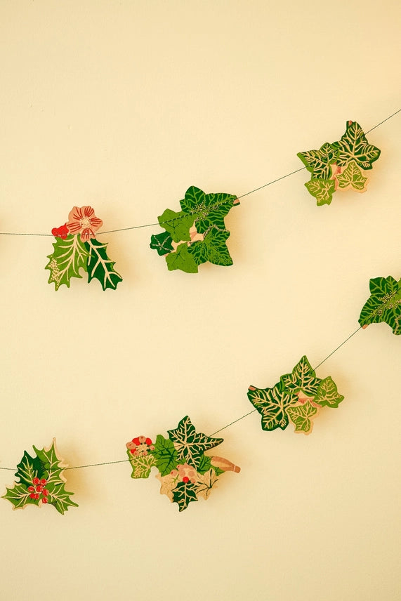 Holly &amp; Ivy Sewn Garland - East End Press