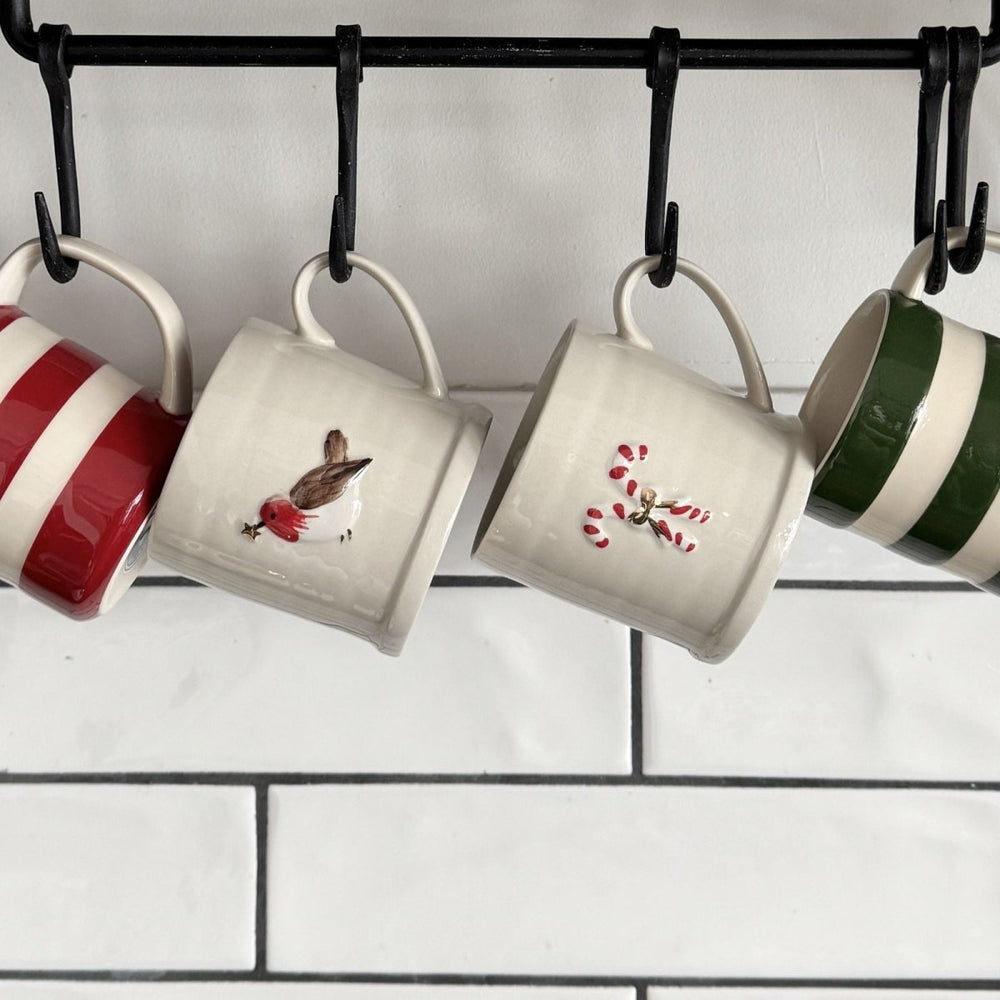 Large Red Robin Mug - Robert Gordon - Ruby's Home Store