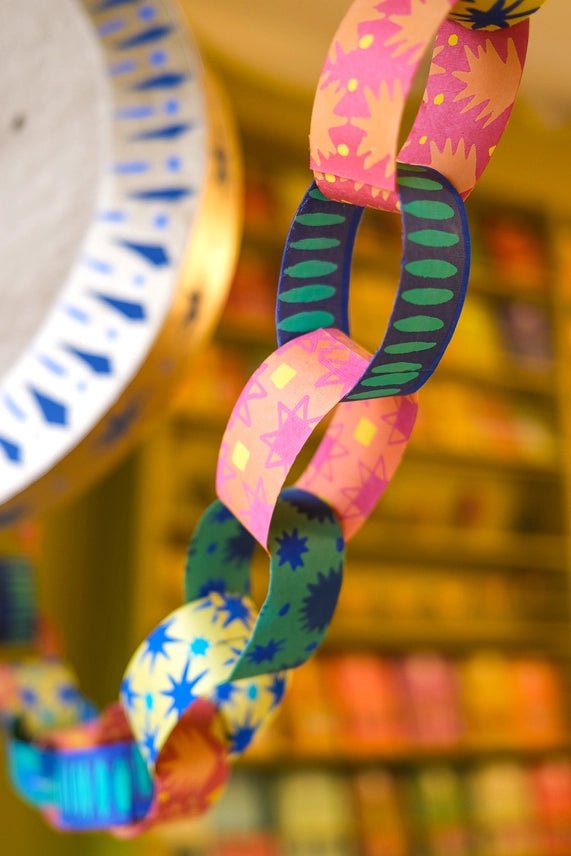Paper Chain Kit - East End Press - Ruby&