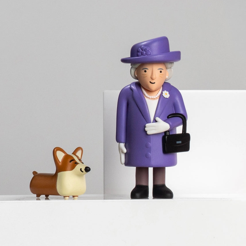 Queen Elizabeth &amp; Royal Corgi Figures - Purple - Collectable Cities