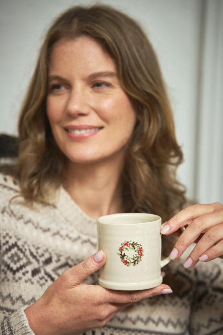 Wreath Favourite Things Mug - Robert Gordon - Ruby&