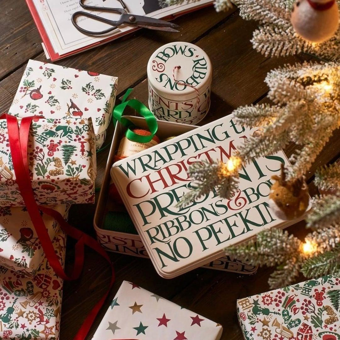 Emma Bridgewater Christmas Toast & Marmalade Wrapping Extra Large Tin - Rubys Home Store 
